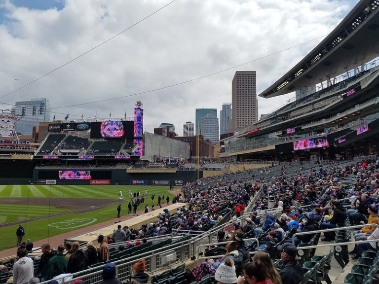 Twins Apologize for New Sing-A-Long Song