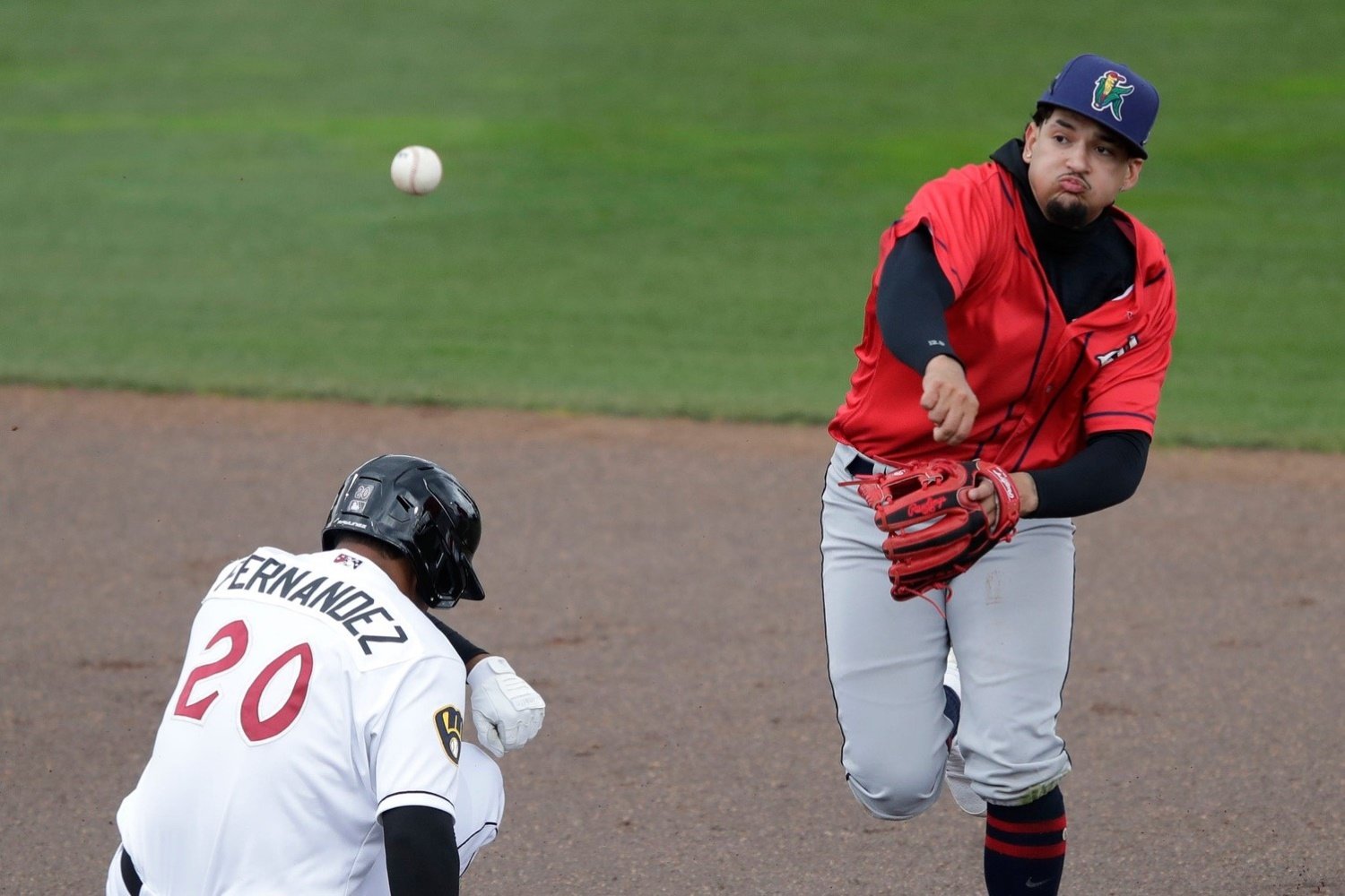 More information about "Twins Minor League Week in Review (4/16-4/21): An Early Slide"