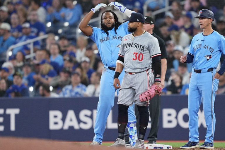 Blue Jays 10, Twins 8: Early Lead Falls Apart