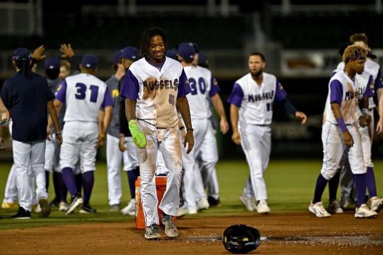 Talking Mighty Mussels with John Vittas