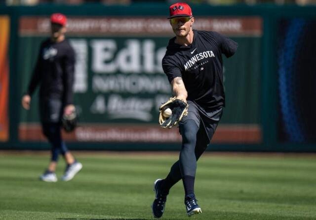 More information about "Max Kepler Loses Arm, Insists He Shouldn't Need Injured List Stint"