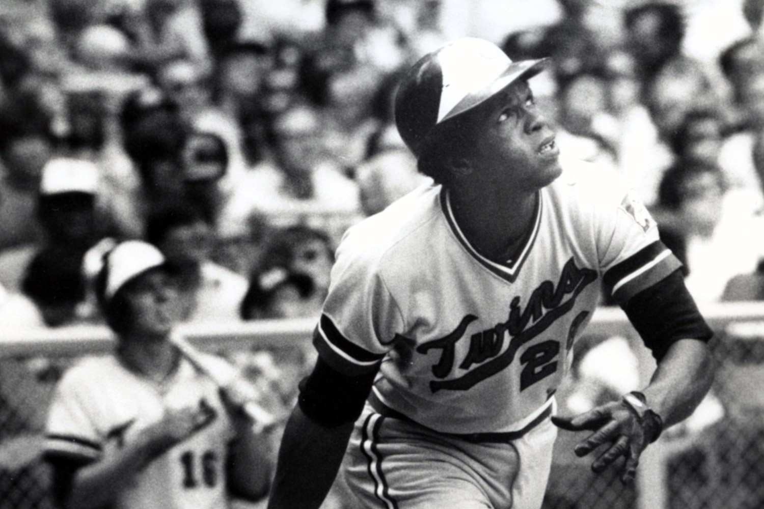 Twins Almanac: Rod Carew Jersey Day, 1977 - Twins Daily Front Page News ...