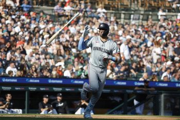 Final: Tigers 7, Twins 2 - Baez Blasts Twins Again