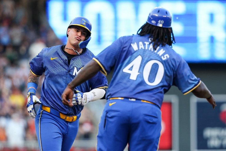 Final: Astros 13, Twins 12: Miranda Makes History, but Twins Comeback Comes Up Short