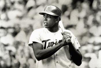 Twins Almanac: Killebrew and Oliva Give 'Em the Old One-Two
