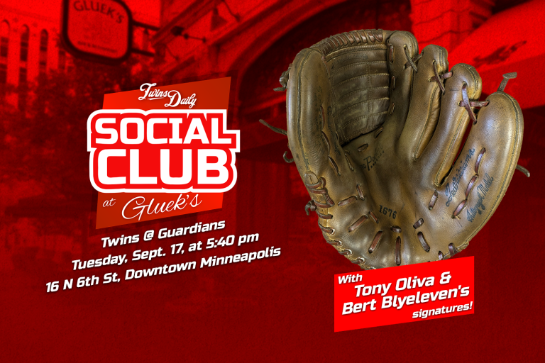 Hall of Fame Surprise: Exclusive Signed Glove Added to Tomorrow’s Watch Party Prizes!