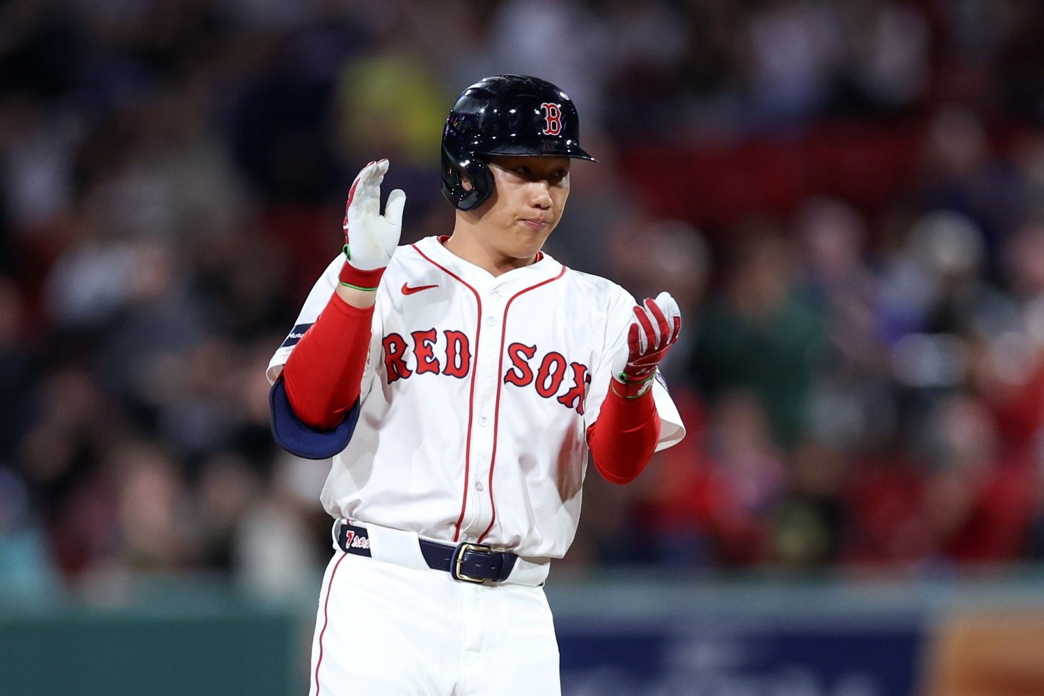 More information about "Ranking the Biggest Threats to the Minnesota Twins' Wild Card Spot"