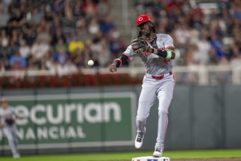Twins 4, Reds 8: Elly De La Cruz Grand Slam Sinks Twins