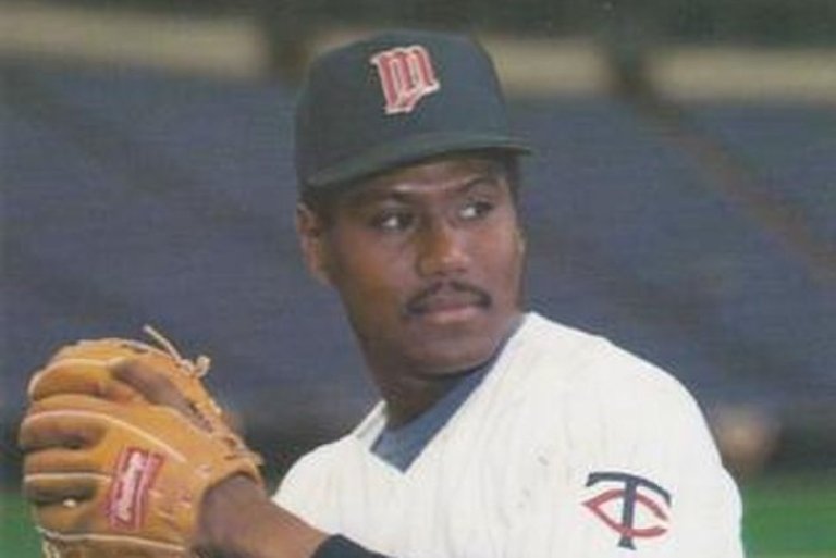 The Twins Almanac: Les Straker Makes History, Scott Leius Plays Hero, Remember Joe Brinkman?