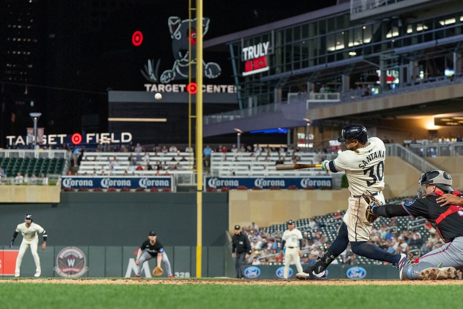 More information about "Top 25 Most-Viewed Twins Daily Articles of 2024 (Part 2: 16-20)"