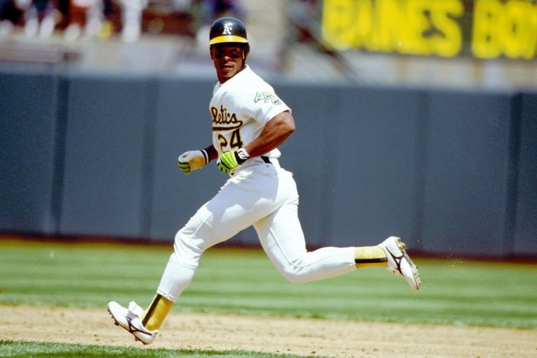 Rickey Henderson Had a Hall of Fame Career Against the Minnesota Twins