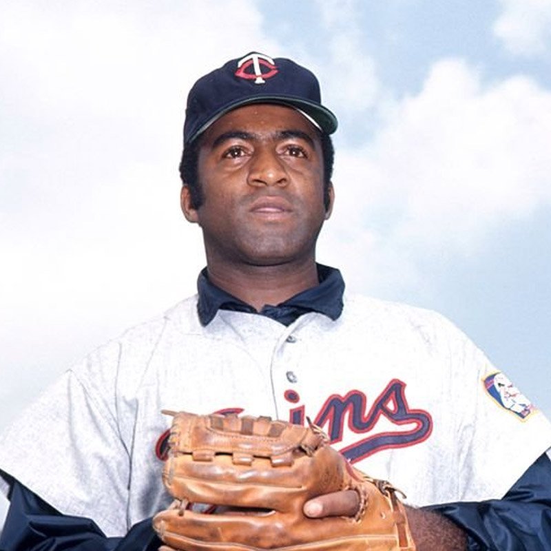 More information about "Luis Tiant"