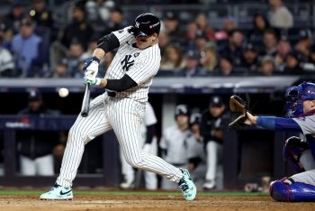 Should the Twins Make a Last-Minute Push for One of These Veteran First Basemen?