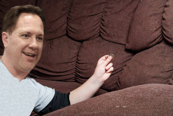 Twins Find Just Enough Change In Pohlad Couch Cushions To Make A Few Cute Signings