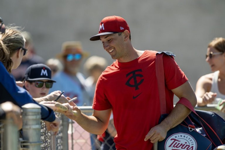 The Path is Clearing for Brooks Lee to Make the Twins' Opening Day Roster