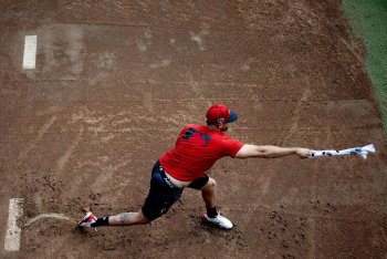 On Eiberson Castellano and the Role No One Player Can Fill