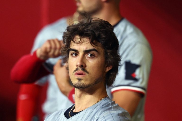 Rejected Pitches for Special Features on Twins.TV Broadcasts