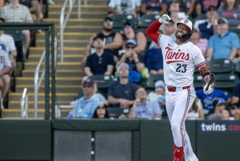 Royce Lewis Leaves Spring Game with Apparent Leg Injury