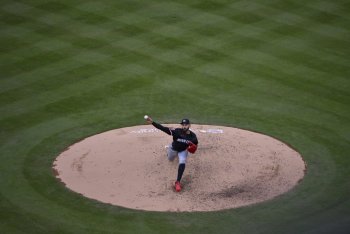 Pablo López Explains Why He Shifted to the Middle of the Rubber This Spring