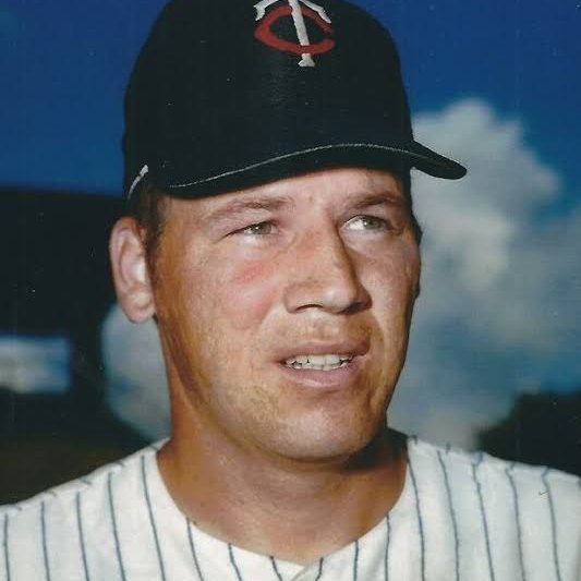 More information about "Tom Tischinski"