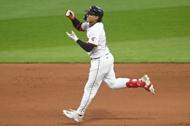 Guardians 4, Twins 2: Too Little, Too Late, Too Naylor