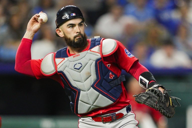 Should Minnesota Twins Buy Low on Red Sox's Demoted Catcher?