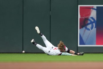 Cubs 8, Twins 1: Twins Blasted in Finale, Miss Chance at Rare Sweep