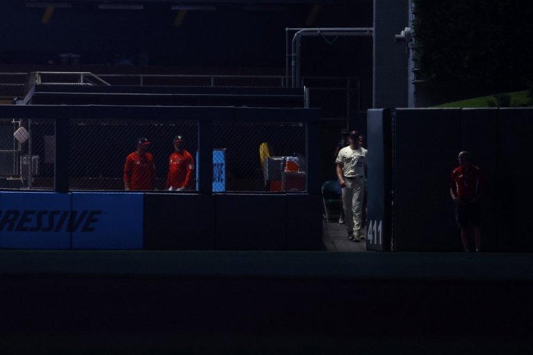 With Emmanuel Clase Off the Table, Twins Hold Cards in Bullpen Market