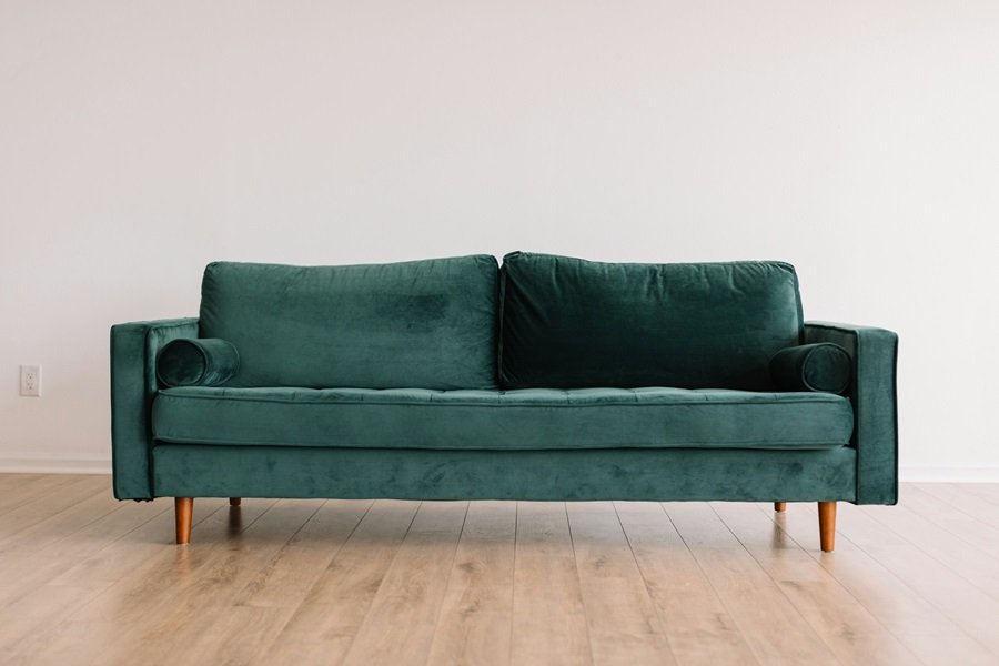 TRADE DEADLINE: Twins Acquire Gently Used Couch on Facebook Marketplace