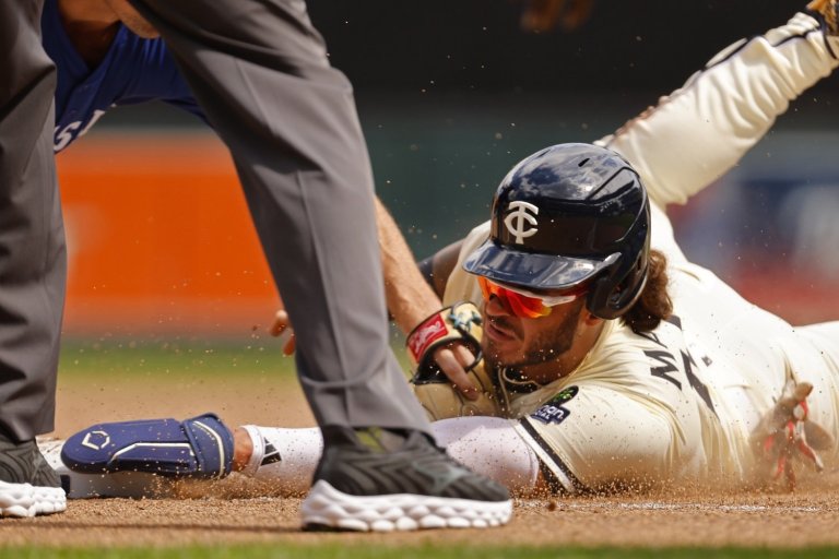 How Rocco Baldelli and the Twins Plan “Something Drastic” On the Bases