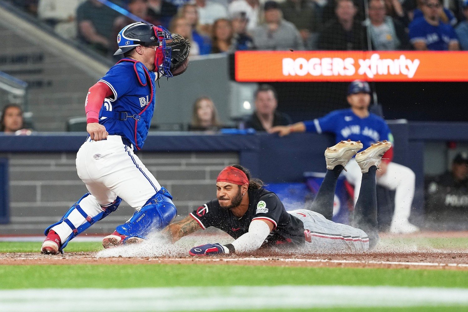 Blue Jays 9, Twins 8: Welcome to Thunderdome