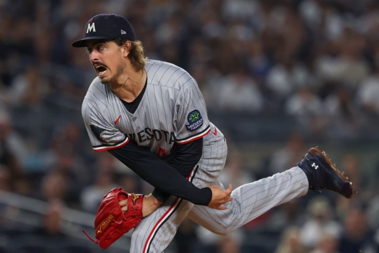 Twins 4, Yankees 1: Snarling and Hurling