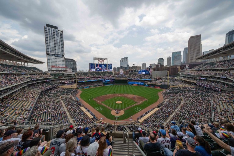 Why Twins Fans Should Keep Going to Target Field