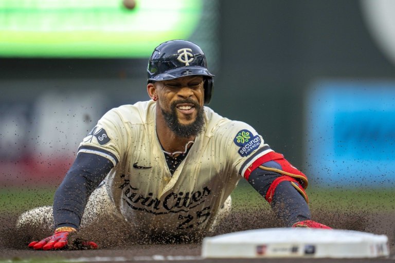 White Sox 12, Twins 3: Woof.