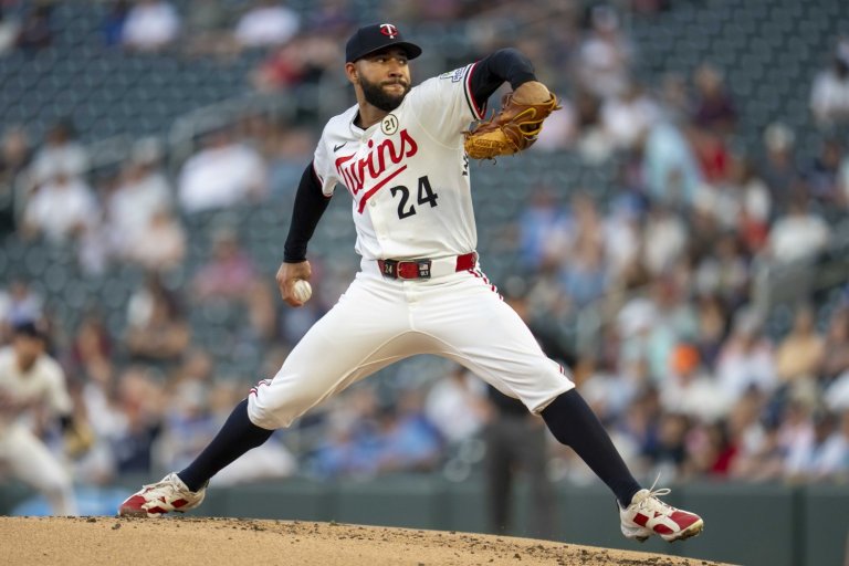 Splitters, Swagger, Strikeouts: Lessons Learned From Simeon Woods Richardson’s Breakthrough Start