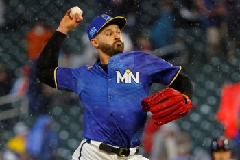 The Twins' Reluctance to Rebuild, and Whether It Will Remain This Winter