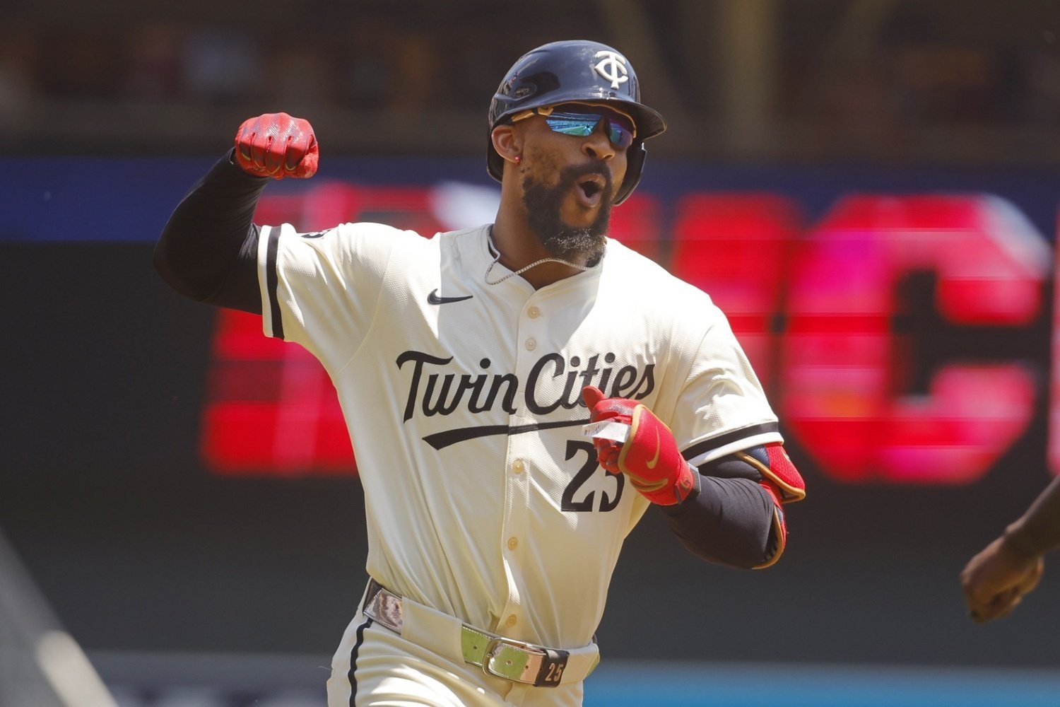 More information about "Why New York Mets May Finally Push for a Byron Buxton Blockbuster Trade"