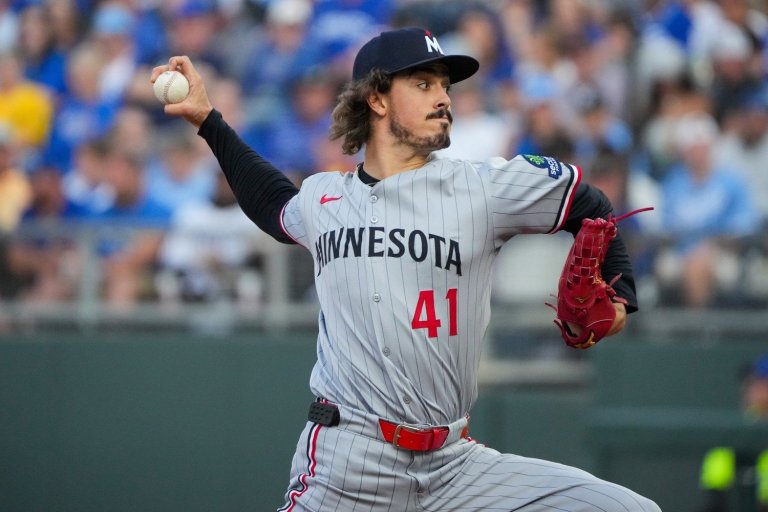 If Twins Must Play 2026 on a Miserly Budget, They Should Blow Up the Roster and Build a Super-Farm