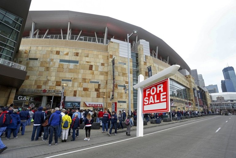 Target Field’s Updated Zillow Listing