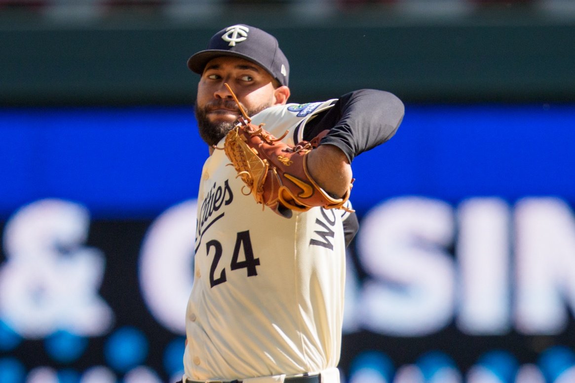 More information about "Simeon Woods Richardson Deserves A Rotation Spot"