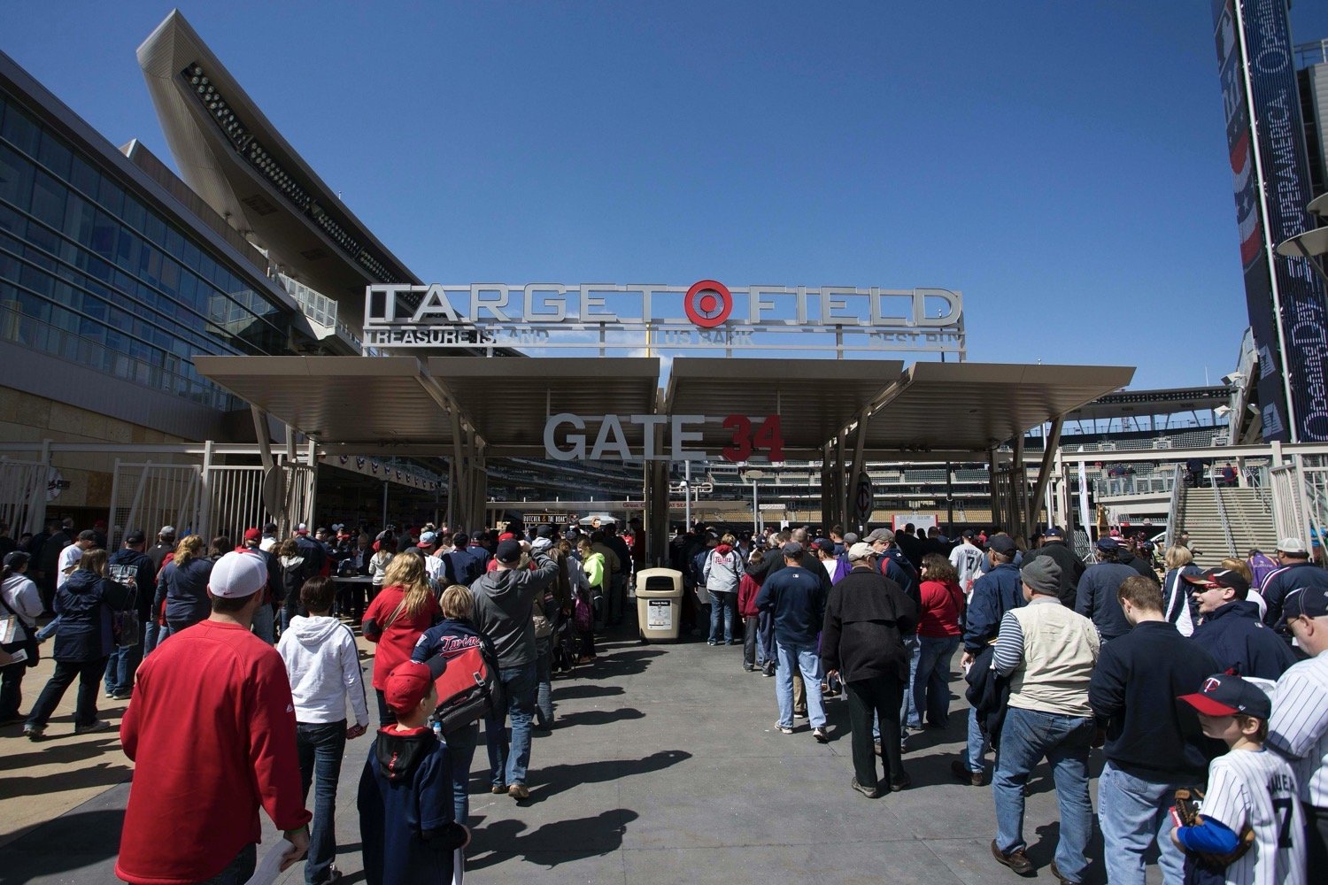 More information about "Minnesota Twins Announce Fan Friendly Ticket Packages"