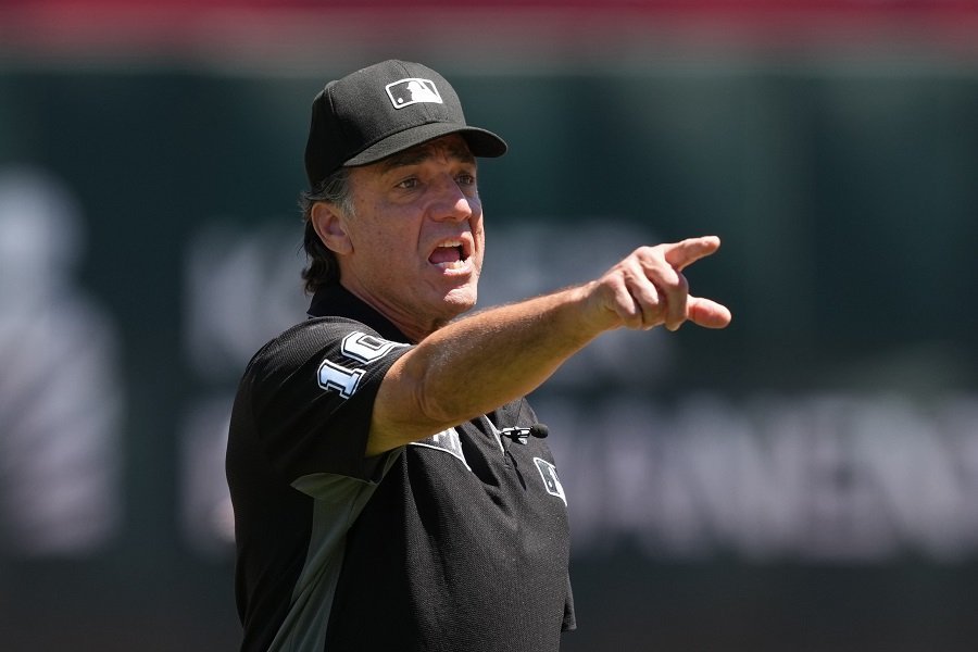 More information about "Twins Host Retirement Party for Longtime Umpire Phil Cuzzi"