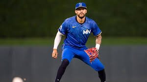 Carlos Correa Gallery Image