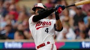 Carlos Correa Gallery Image