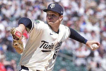 Blue Jays 11, Twins 4: Yuck. Twins Bullpen Surrenders Eight in the Eighth to Lose Yet Again