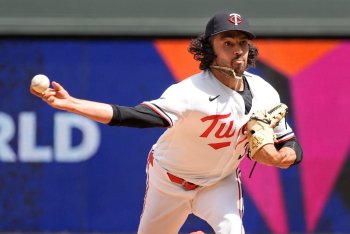 What Should Twins Fans Expect from Sidearmer Justin Lawrence?