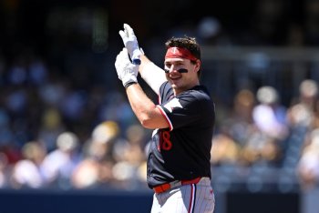 The Twins' Collection of Lefty Bats Has Reached the Breaking Point