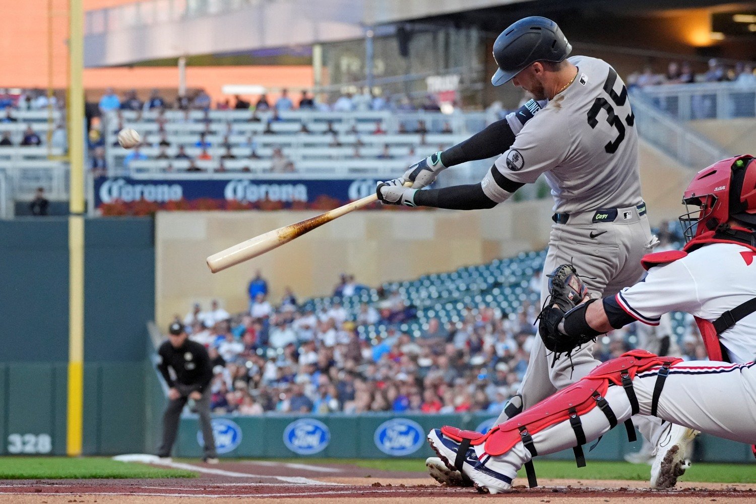 Yankees 8, Twins 1: Twins Hang in There, but Bullpen Again Leads to Blowout
