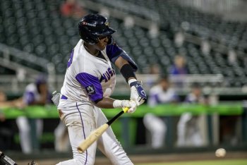 The Pros and Cons of the Twins Extending Top Prospect Vahn Lackey